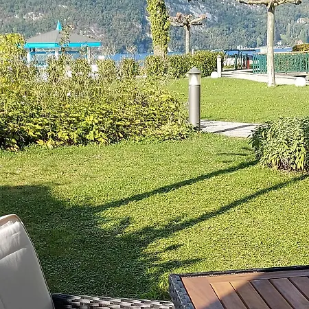 En Rez De Jardin Au Bord Du D'annecy *