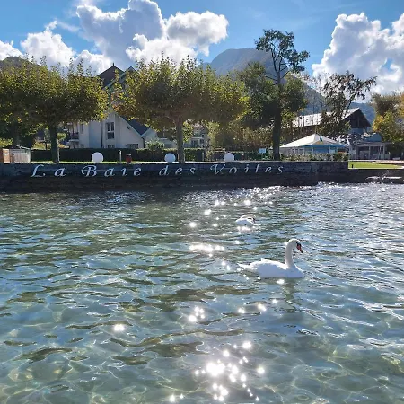 En Rez De Jardin Au Bord Du D'annecy * Duingt
