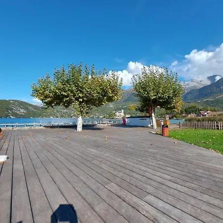 En Rez De Jardin Au Bord Du D'annecy Apartment Duingt