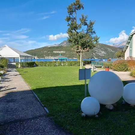 Cosy Avec Et Parking Prives Au Bord Du D'annecy Duingt