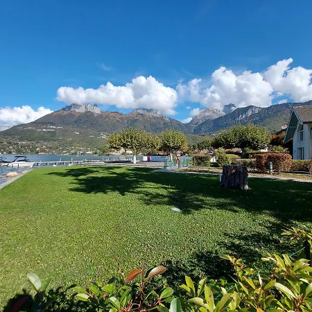 Apartment En Rez De Jardin Au Bord Du D'annecy Duingt