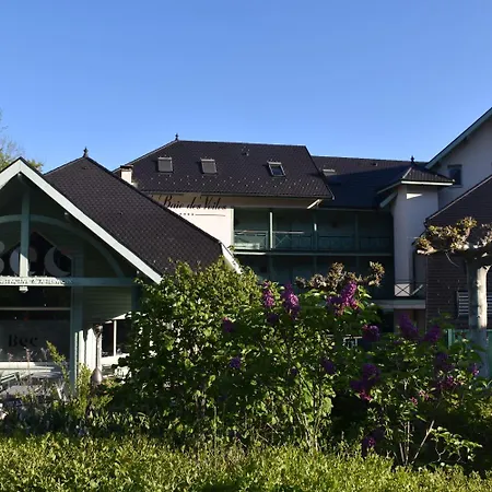 Cosy Avec Et Parking Prives Au Bord Du D'annecy Lejlighed